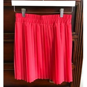 Aqua Pink Pleated Skirt (Medium)